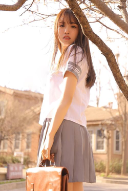 靠比软件免费看功能页面